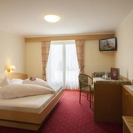 Garni Alpenhof Hotel