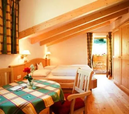 Hotel Garni Alpenhof