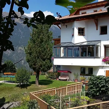 Garni Alpenhof Hotel