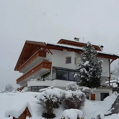 Garni Alpenhof 3* Schenna